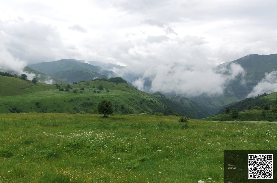The qvevri: why Georgians bury their wine