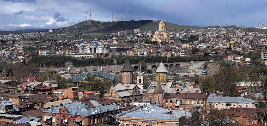 Khedi: Elevated Views and Easy Access in Tbilisi’s Isani District — Tbilisi street view