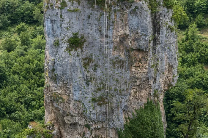 Katskhi Pillar and Chiatura — the Monk’s Rock and the Cable-Car Town