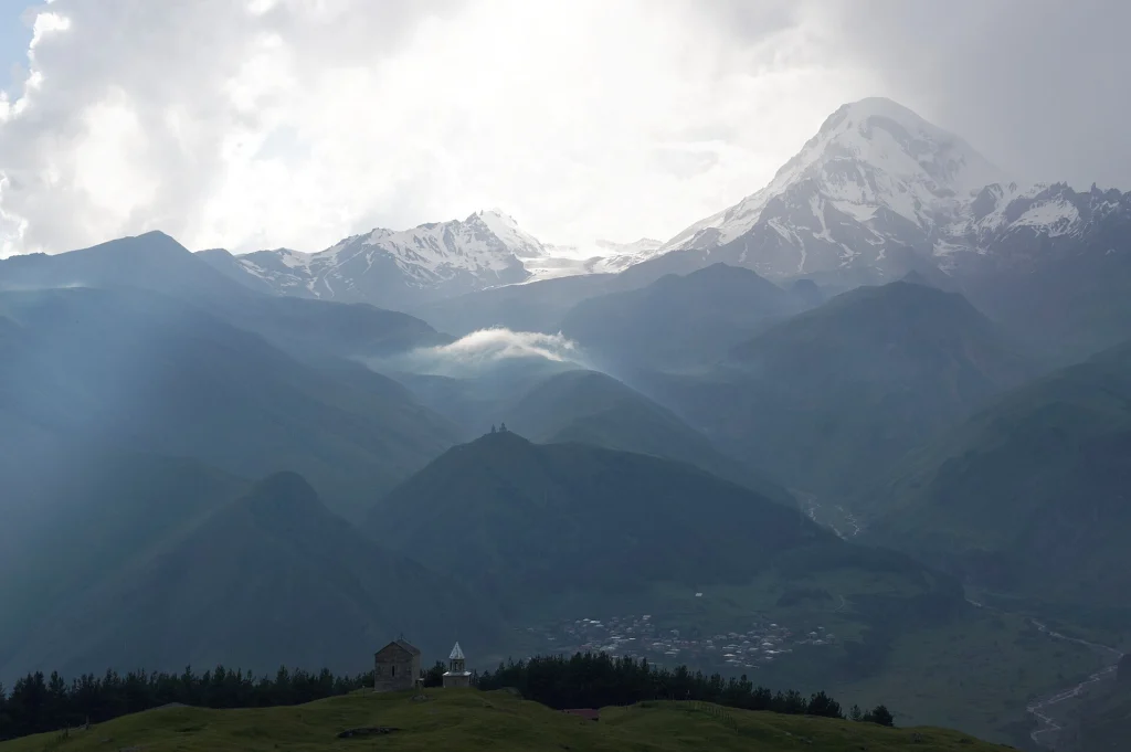 Mount Kazbek rising above its valley, the dramatic highland landscape German travellers come to see.