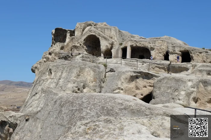 Mtskheta, Gori and Uplistsikhe — Kartli in a Day