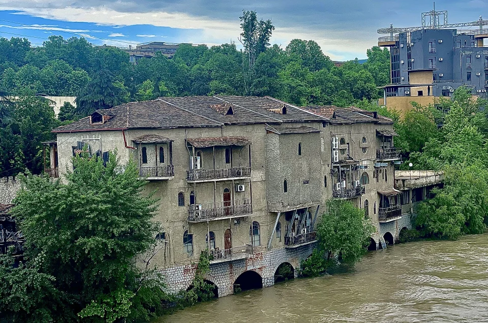 Air quality, pollen and health in Tbilisi