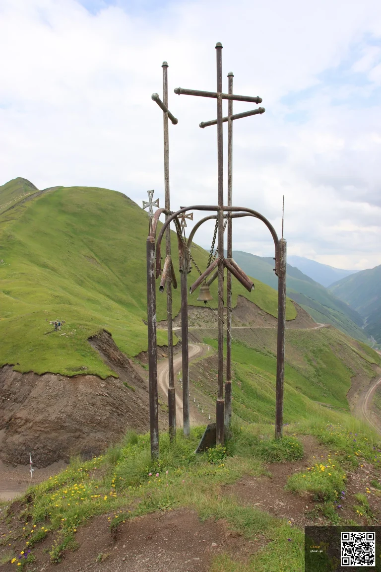 Jvari Pass (Cross Pass)