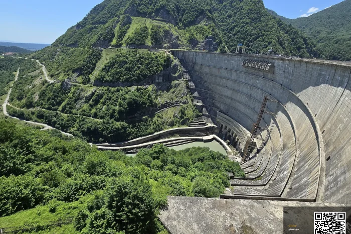 Tbilisi or Kutaisi to Mestia — Private 4×4 Transfer