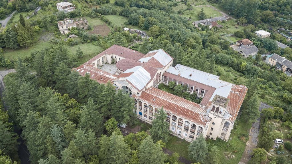 Liluashvili Estate: A Family Cellar in Imereti’s Wine Country — Imereti landscape