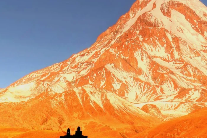 Kazbegi and Kakheti Photography — 3 Days of Mountains and Vineyards