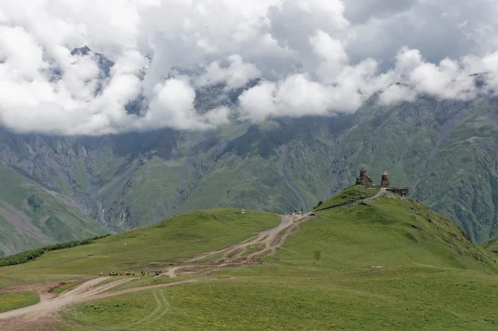 Georgia in 4 Days — Tbilisi, Kazbegi and Kakheti