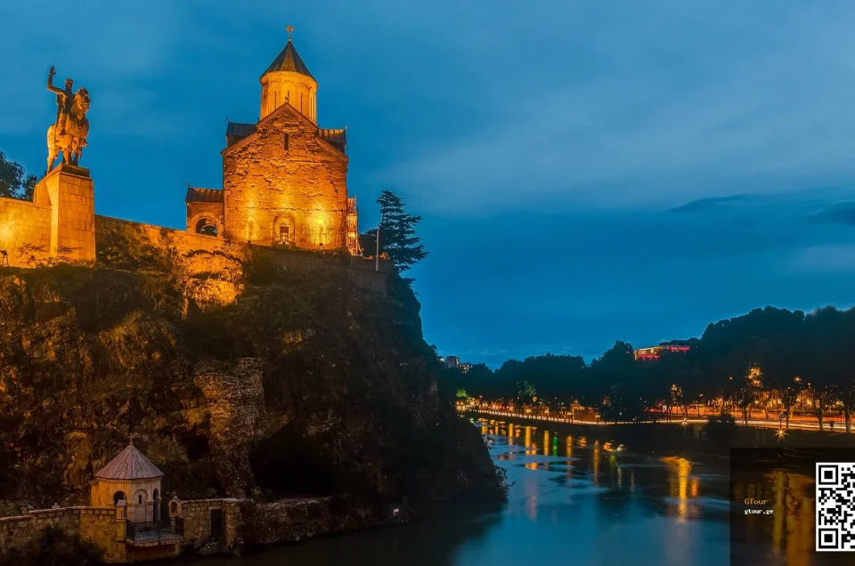 Georgia for travellers from Iraq: visa, flights, money, food, language and what to expect
