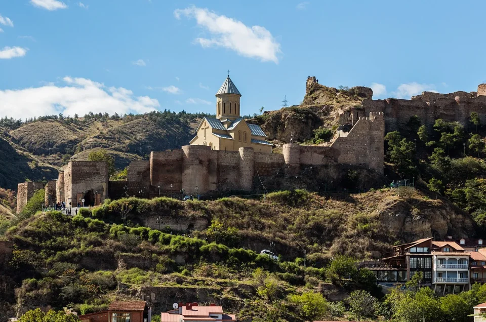 Georgia for travellers from Egypt: visa, flights, money, food, language and what to expect