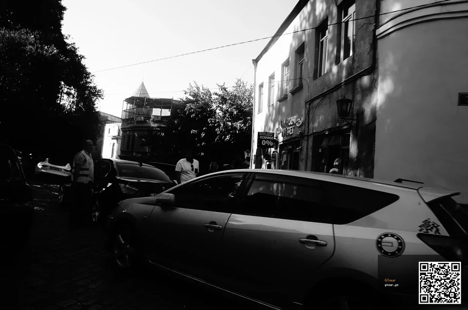 Georgia for travellers from Montenegro: visa, flights, money, food, language and what to expect