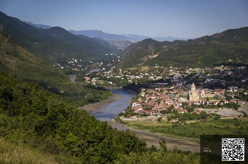 Georgia for travellers from Mexico: visa, flights, money, food, language and what to expect