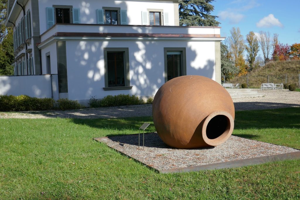 A large Georgian qvevri wine jar, the ancient vessel central to natural winemaking.