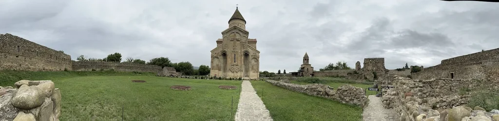 Kintsvisi, Samtavisi and Ateni Sioni — the Frescoes of Kartli — G Tour itinerary