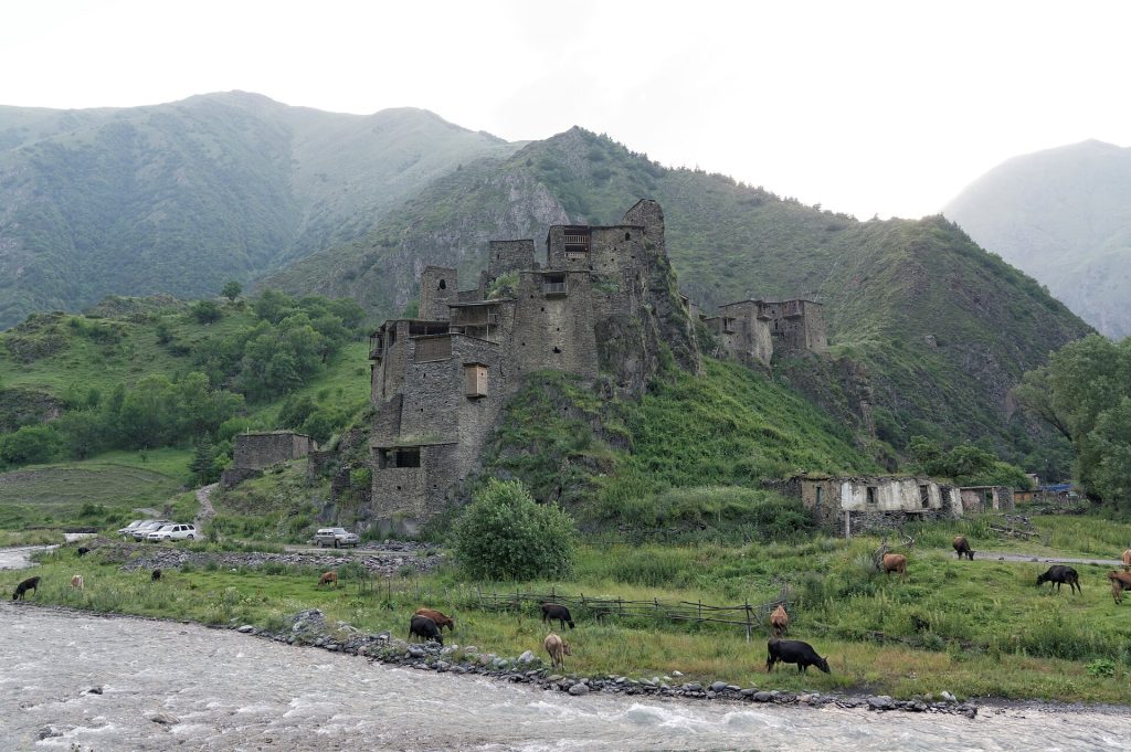 Shekvetili: A Quiet Coastal Stop in Guria for an Autumn Visit — Shekvetili church OR fortress OR street