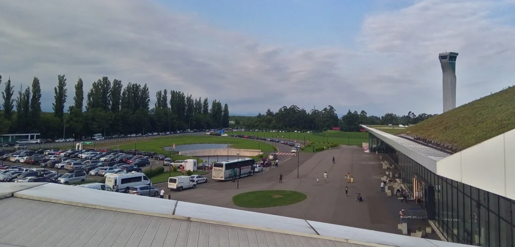 The square in front of Kutaisi airport, where taxis and shuttle buses pick up arriving passengers.
