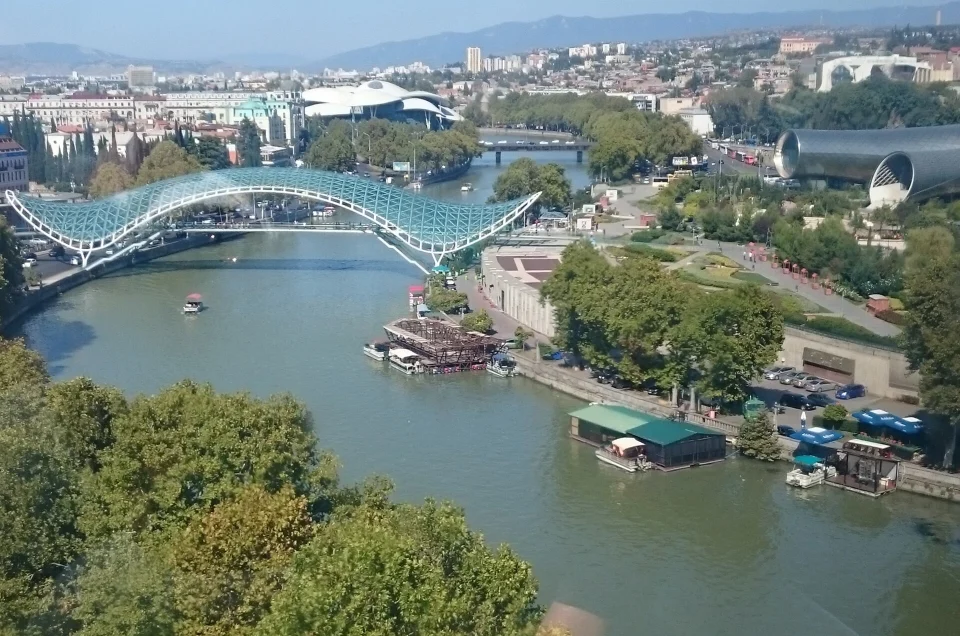 Georgia for travellers from Benin