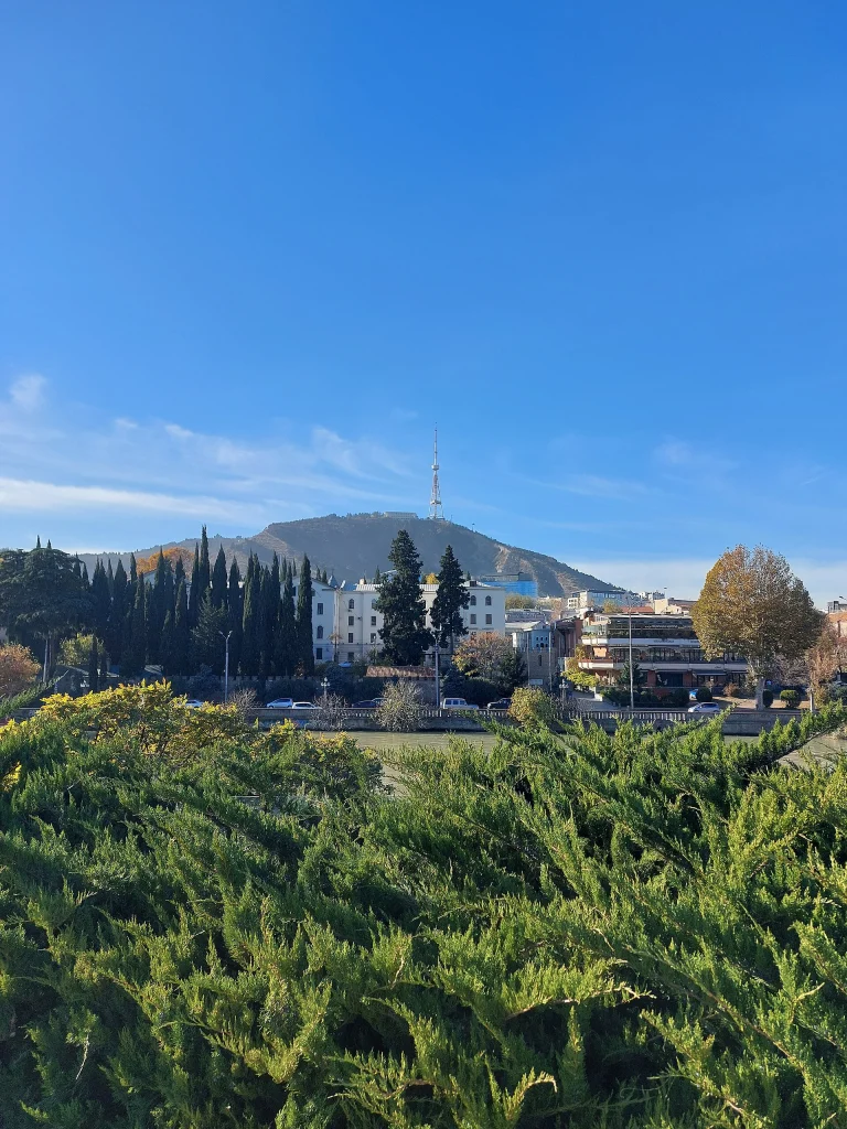Mount Mtatsminda rises above Tbilisi, home to the park's rides, cable car and panoramic viewpoint.