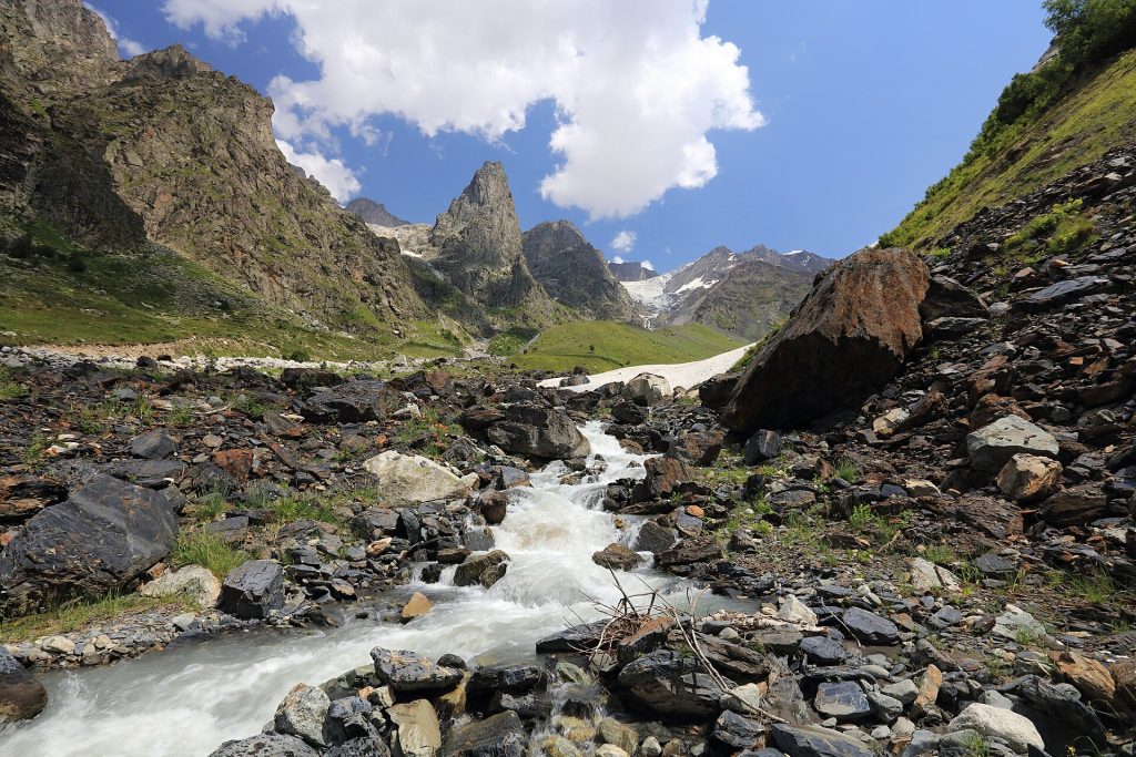 Ushguli in October: Svaneti’s high villages before the snow closes in — Ushguli landscape