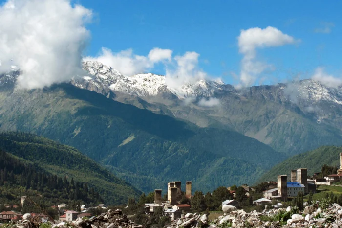 Western Georgia in 6 Days — Kutaisi, Svaneti and the Sea