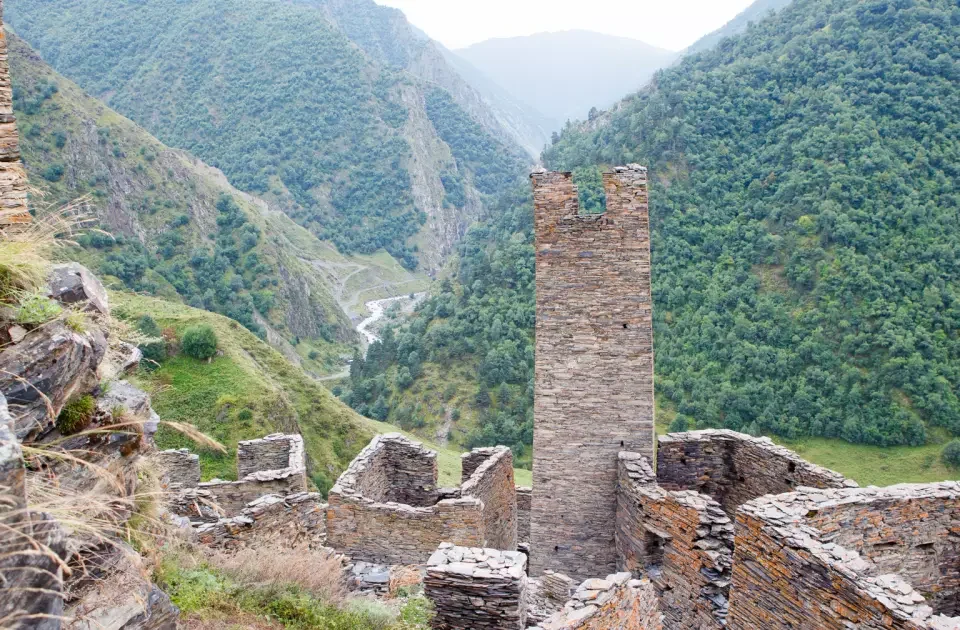 Georgia for travellers from Nicaragua: visa, flights, money, food, language and what to expect
