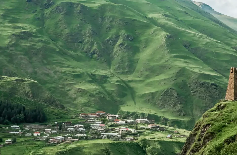 Georgia for travellers from Indonesia: visa, flights, money, food, language and what to expect