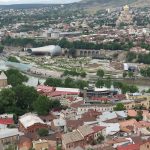 IOTA Hotel Tbilisi: дизайн-отель в сердце столицы — вид улицы Тбилиси